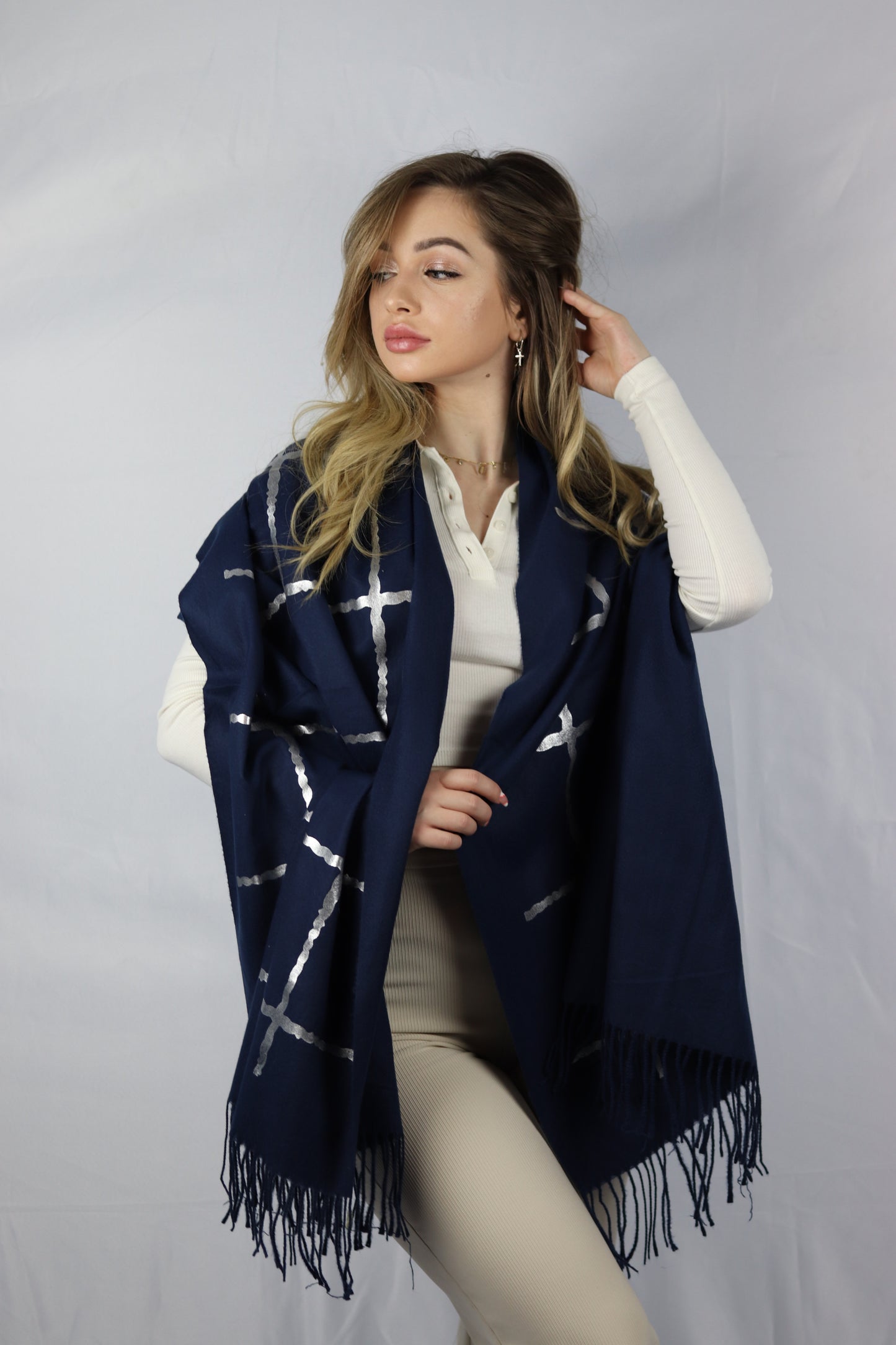 Here Mood Desenli Kaşmir Şal  (Koyu Mavi)